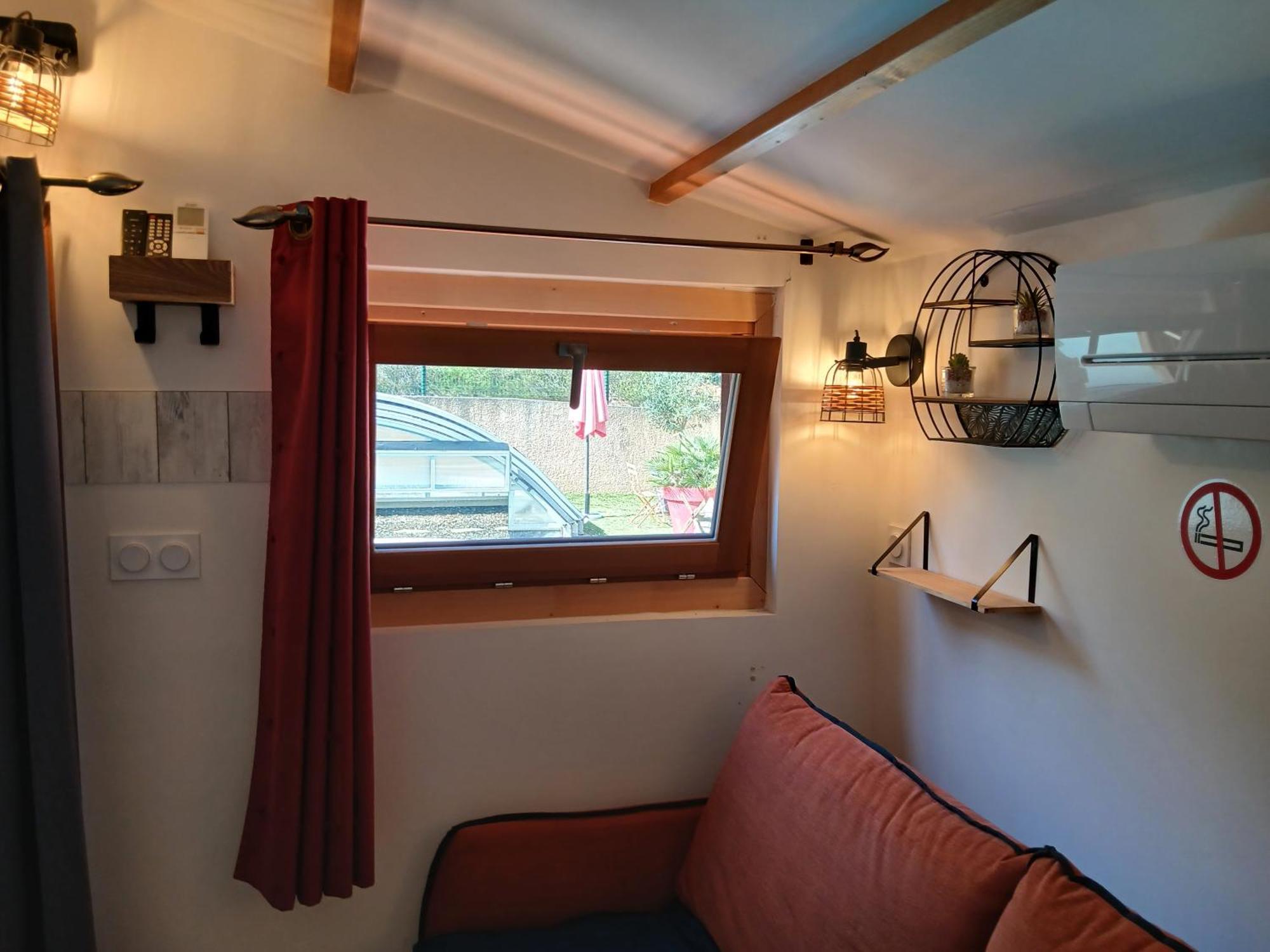 Chalet Charmant Avec Piscine Mercuer Екстериор снимка