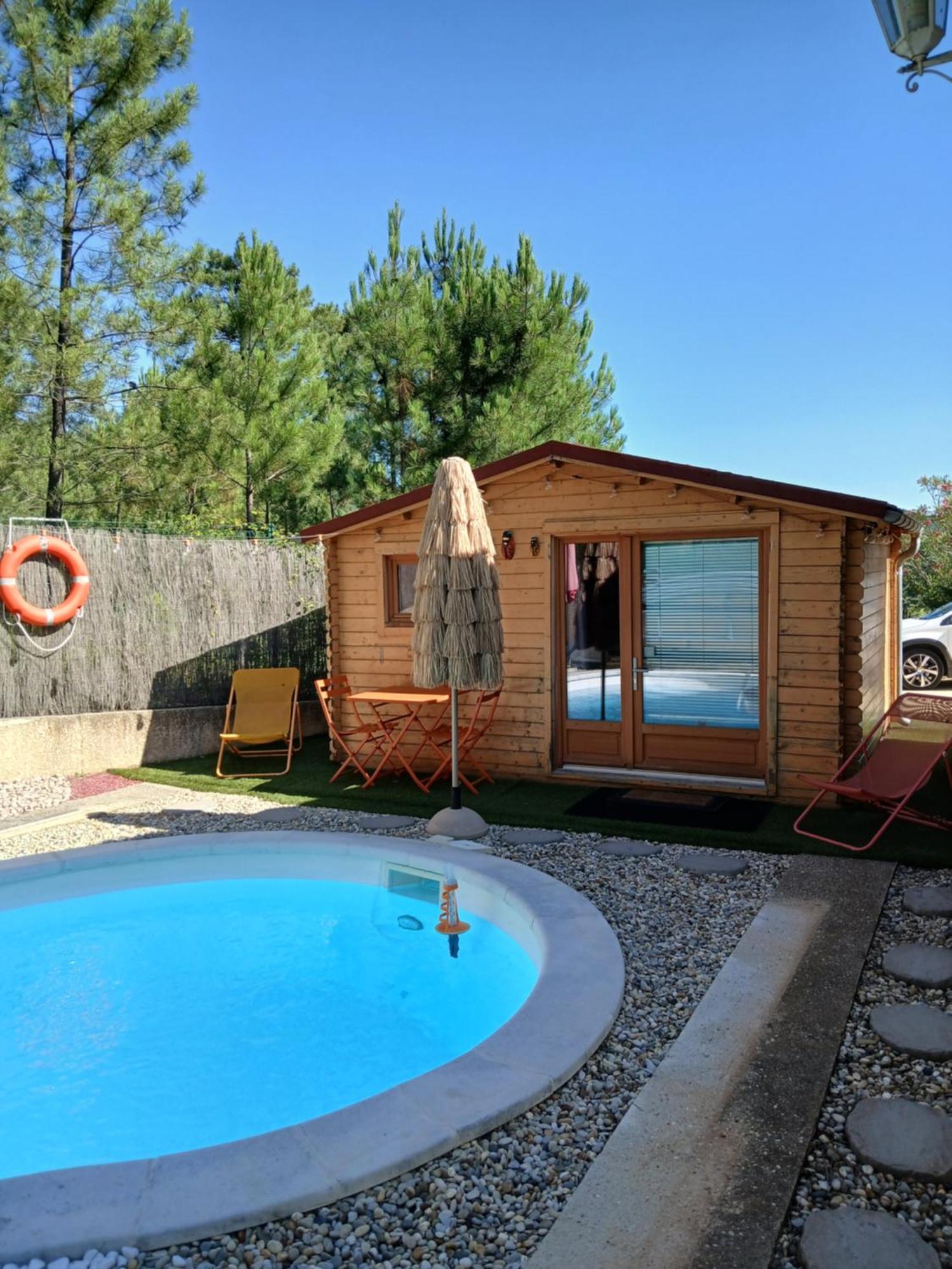 Chalet Charmant Avec Piscine Mercuer Екстериор снимка